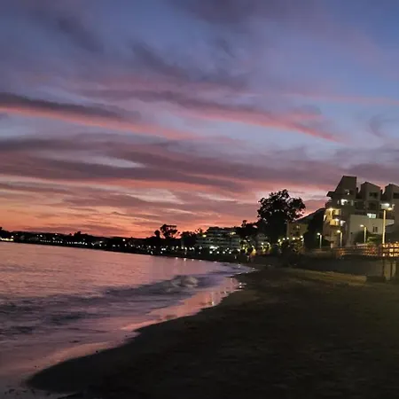 Pj Luxury Sotoserena Lejlighed *